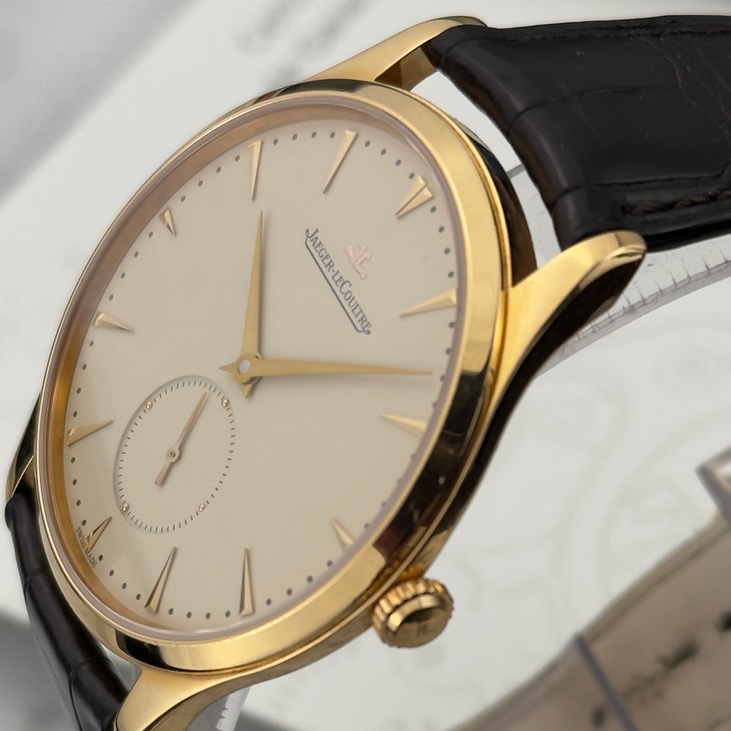 Jaeger-LeCoultre Master Ultra Thin Small Seconds Rose Gold | Q1352420 | Box and papers