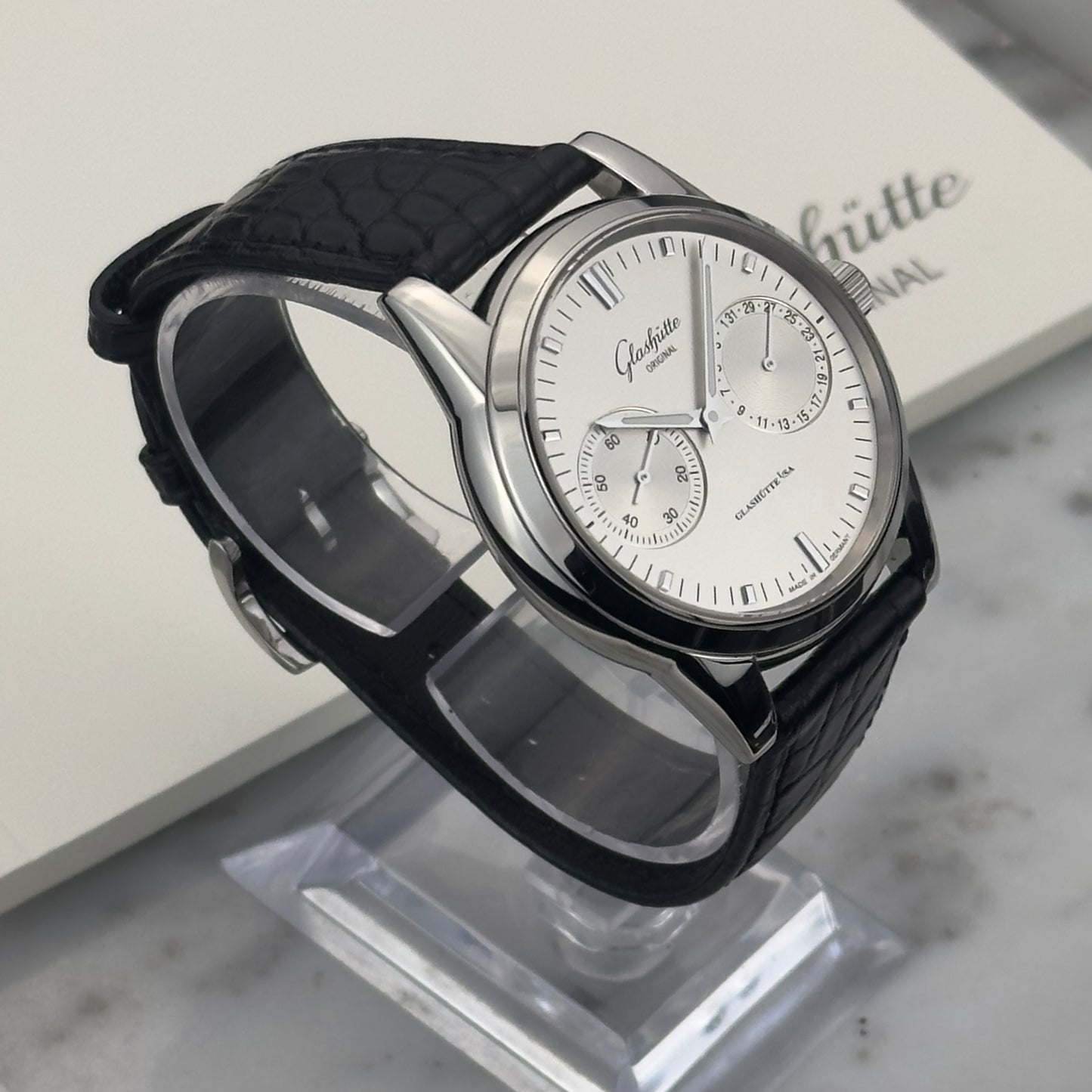 2023 Glashütte Original Senator Hand Date | 39-58-02-02-04 | Box & Papers