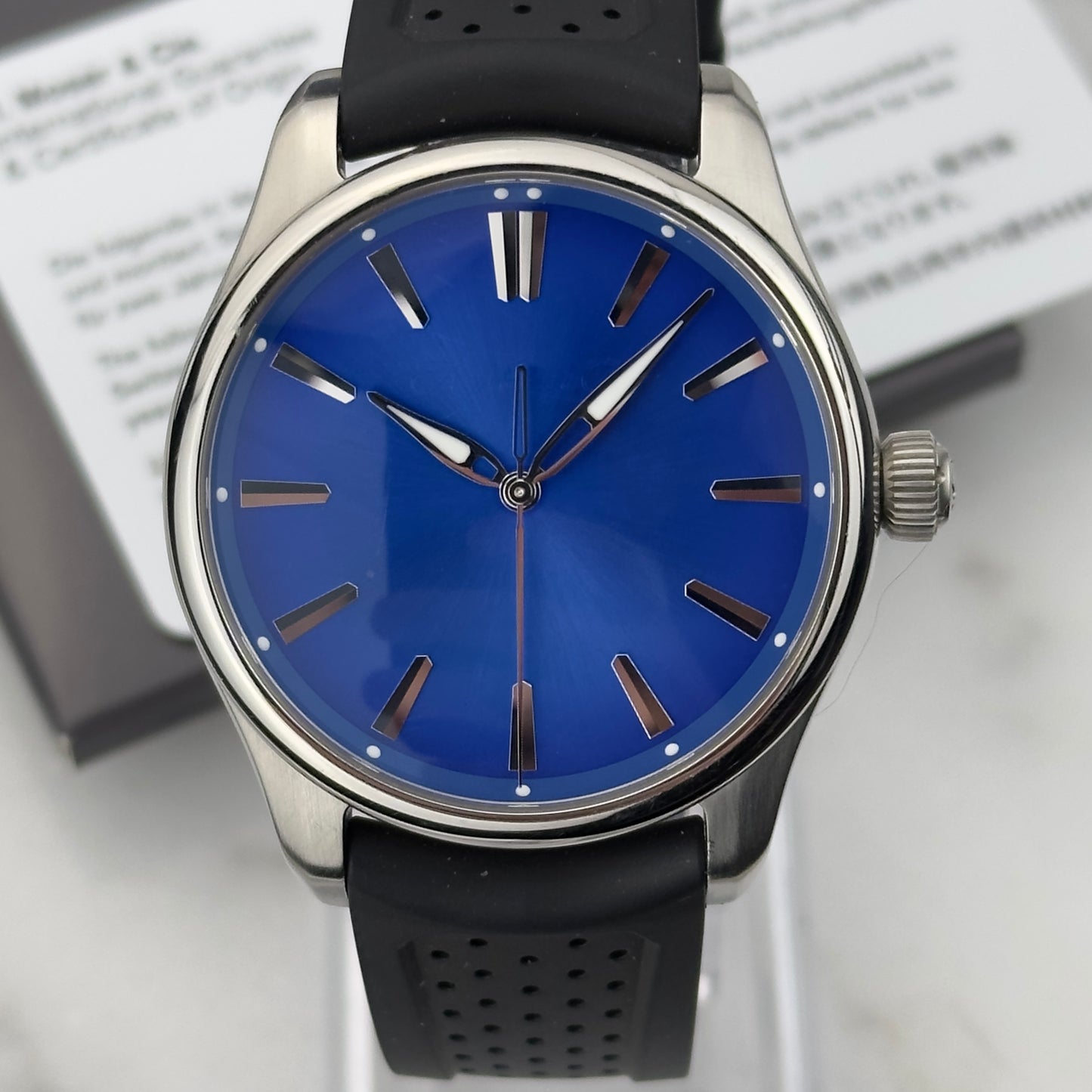 2024 H. Moser & Cie Pioneer 40 Arctic Blue | 3200-1217 | Full Set