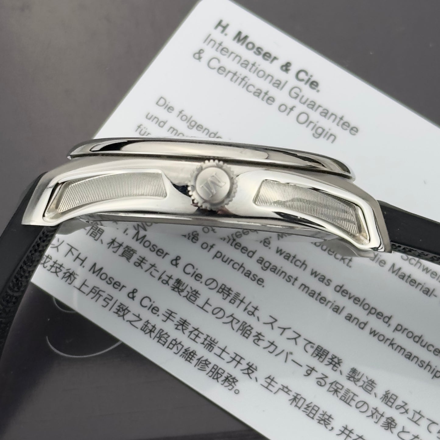 2024 H. Moser & Cie Pioneer 40 Arctic Blue | 3200-1217 | Full Set