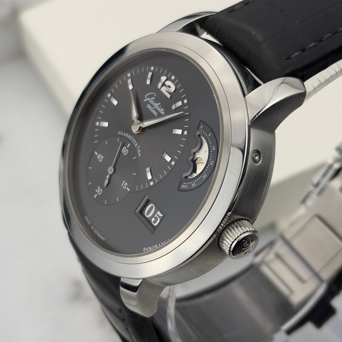 Glashütte Original PanomaticLunar | 1-90-02-36-12-05 | Full Set