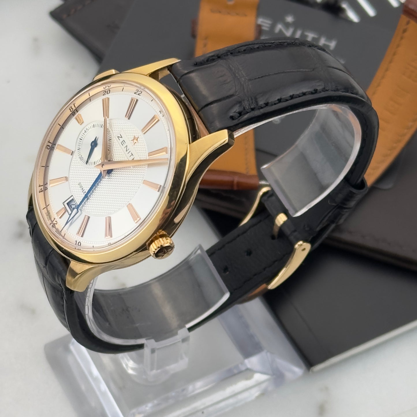 Zenith Captain Dual Time Rose Gold | 18.2130.682/02.C498 | Full Set