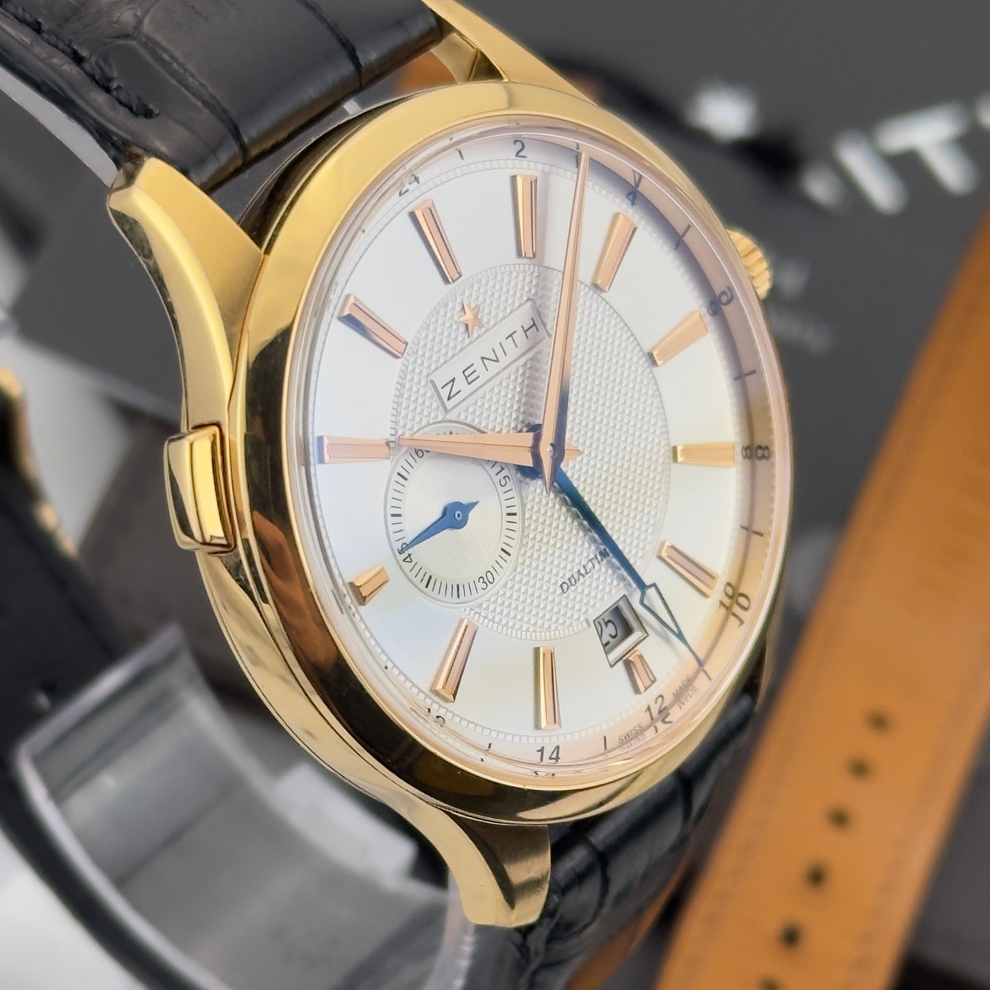 Zenith Captain Dual Time Rose Gold | 18.2130.682/02.C498 | Full Set