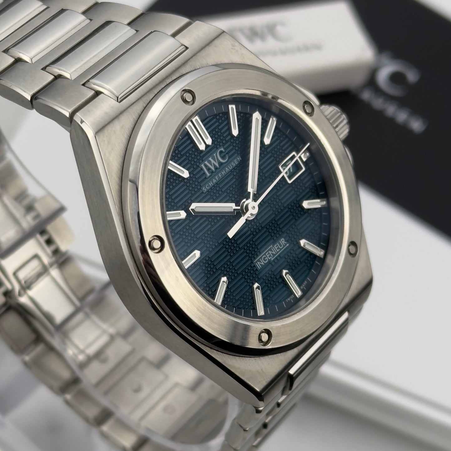 2025 IWC Ingenieur Aqua Dial | IW328903 | Full Set