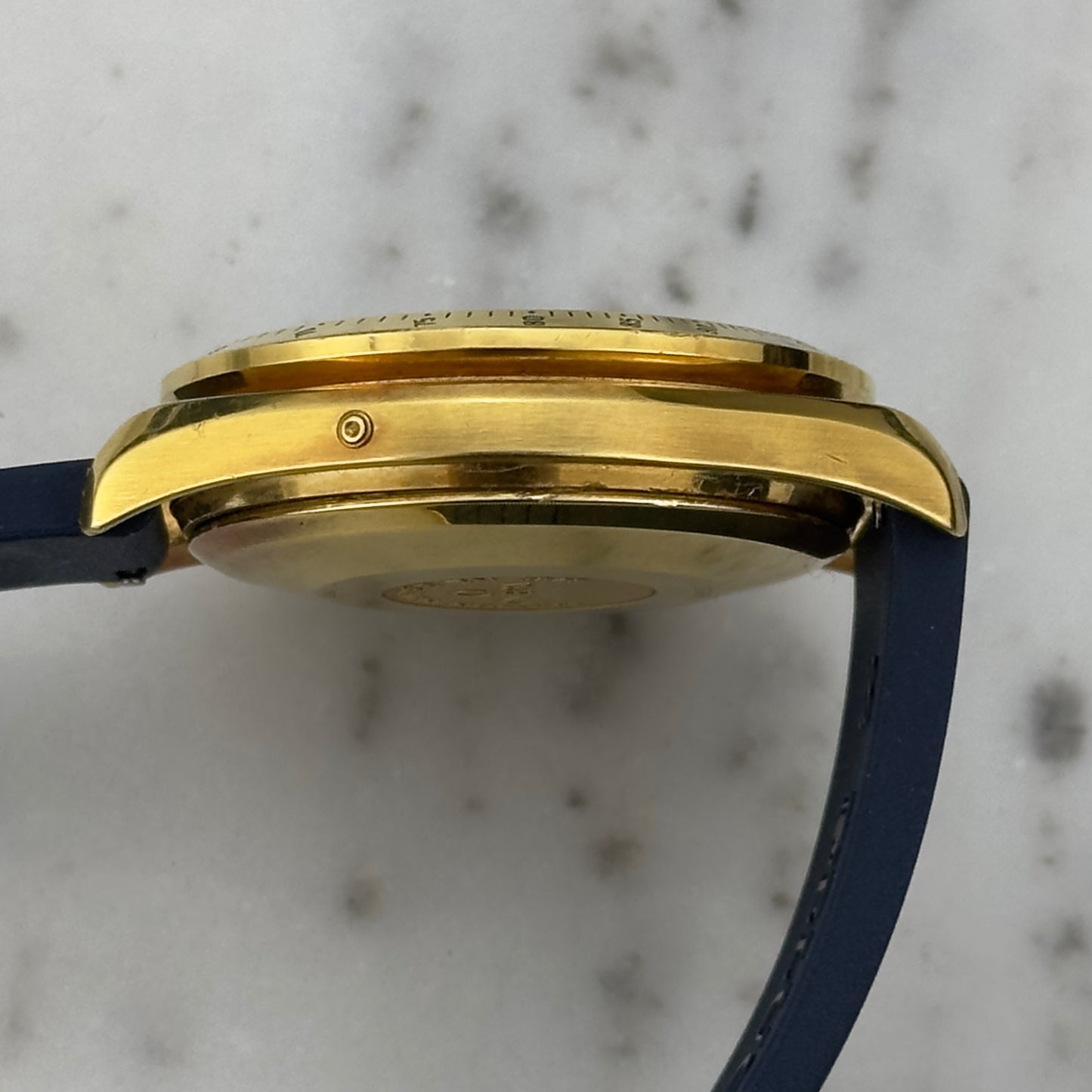 Early 90's Omega Triple Calendar Chronograph Yellow Gold | 175.0034
