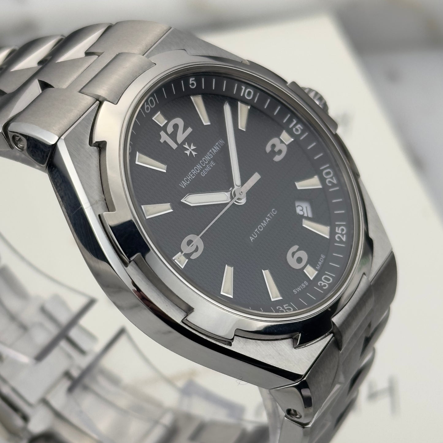 2014 Vacheron Constantin Overseas | 47040/B01A-9094 | Papers