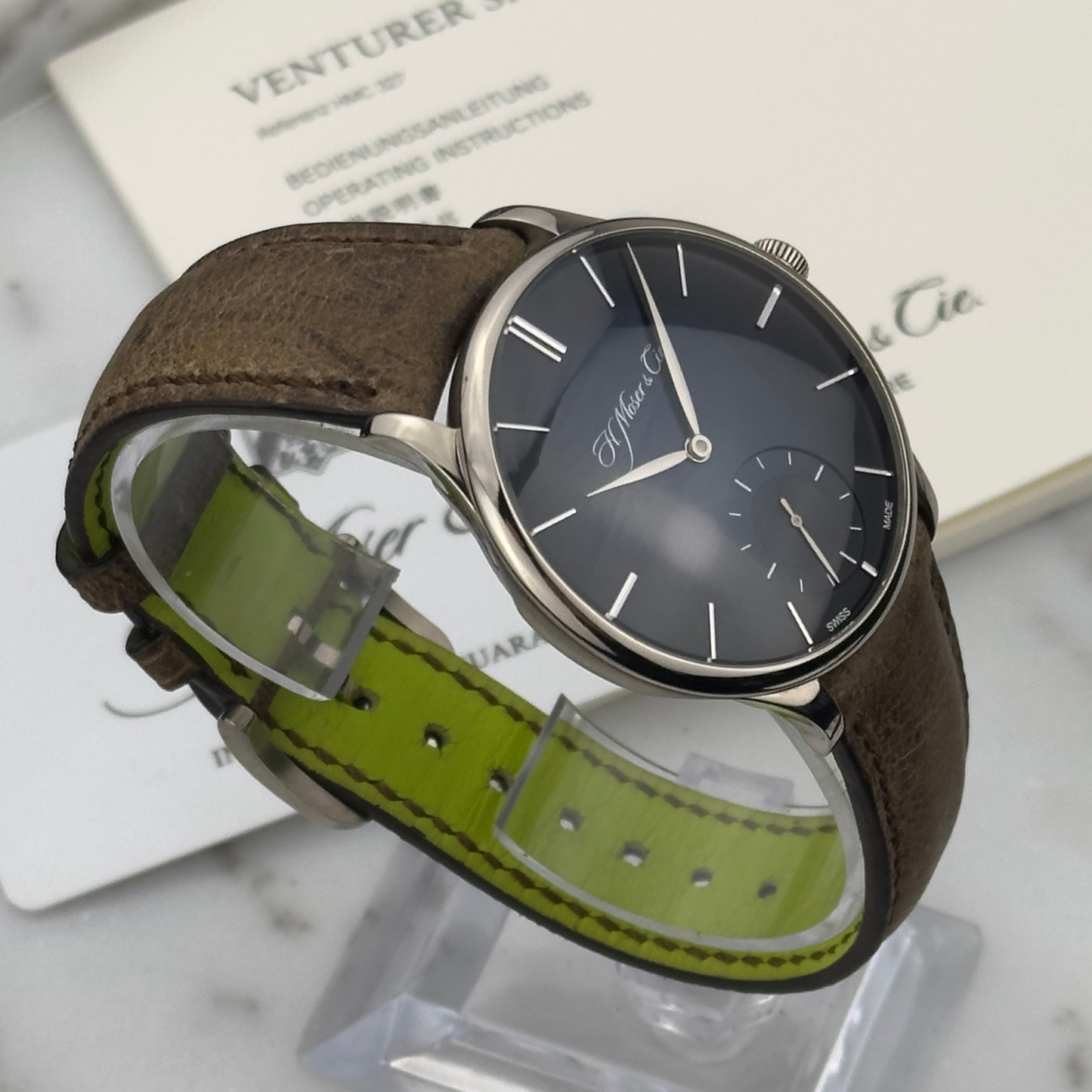2017 H. Moser & Cie Venturer Small Seconds White Gold | 2327-0202 | Full Set
