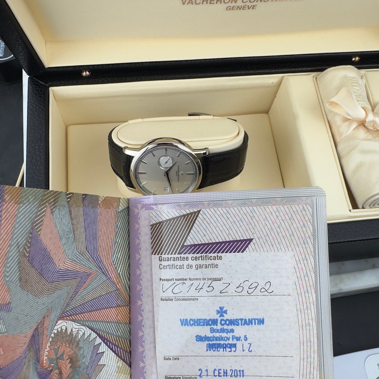 2011 Vacheron Constantin Patrimony Traditionelle White Gold | 87172/000g-9301 | Box and papers