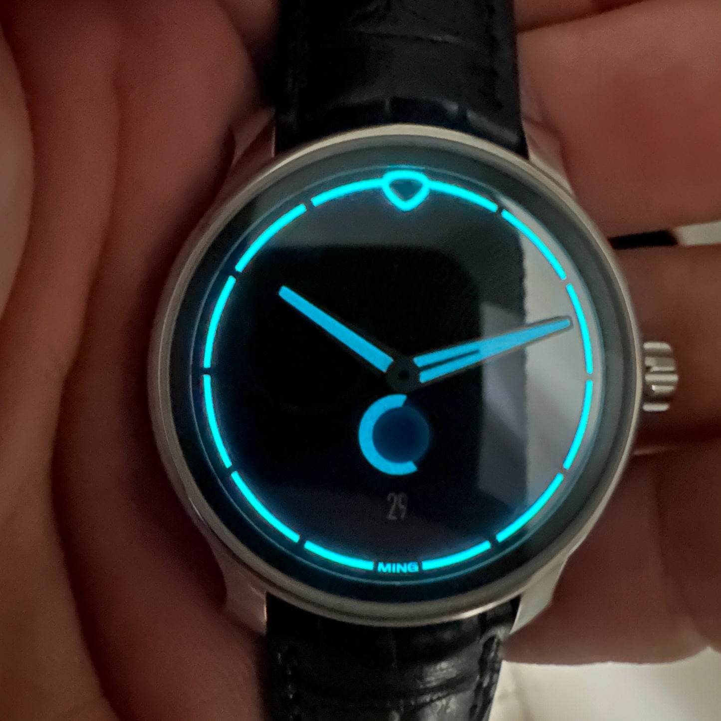 2022 Ming Moonphase | 37.05 | Full set