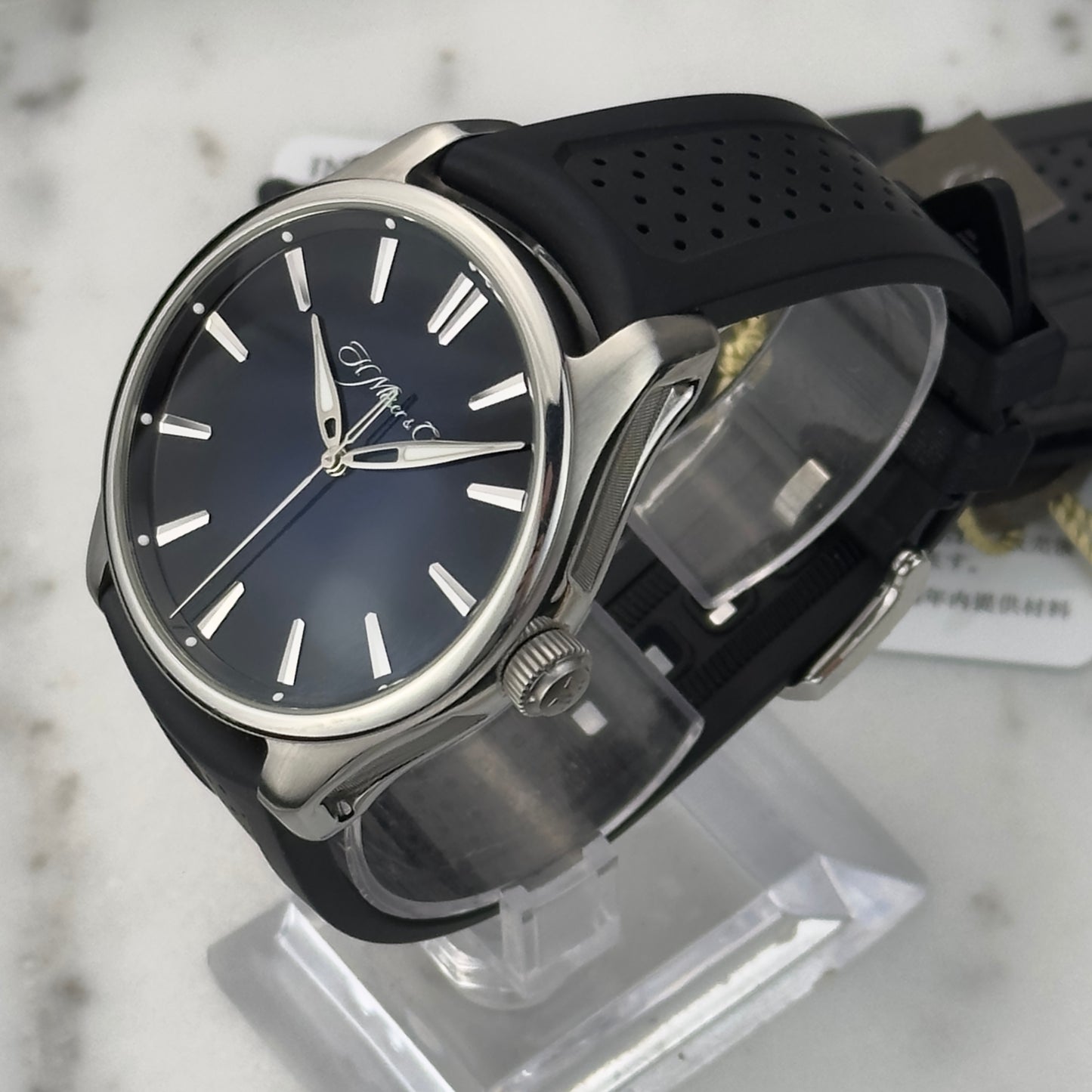 2020 H. Moser & Cie Pioneer Center Seconds Midnight Blue | 3200-1200 | Full Set