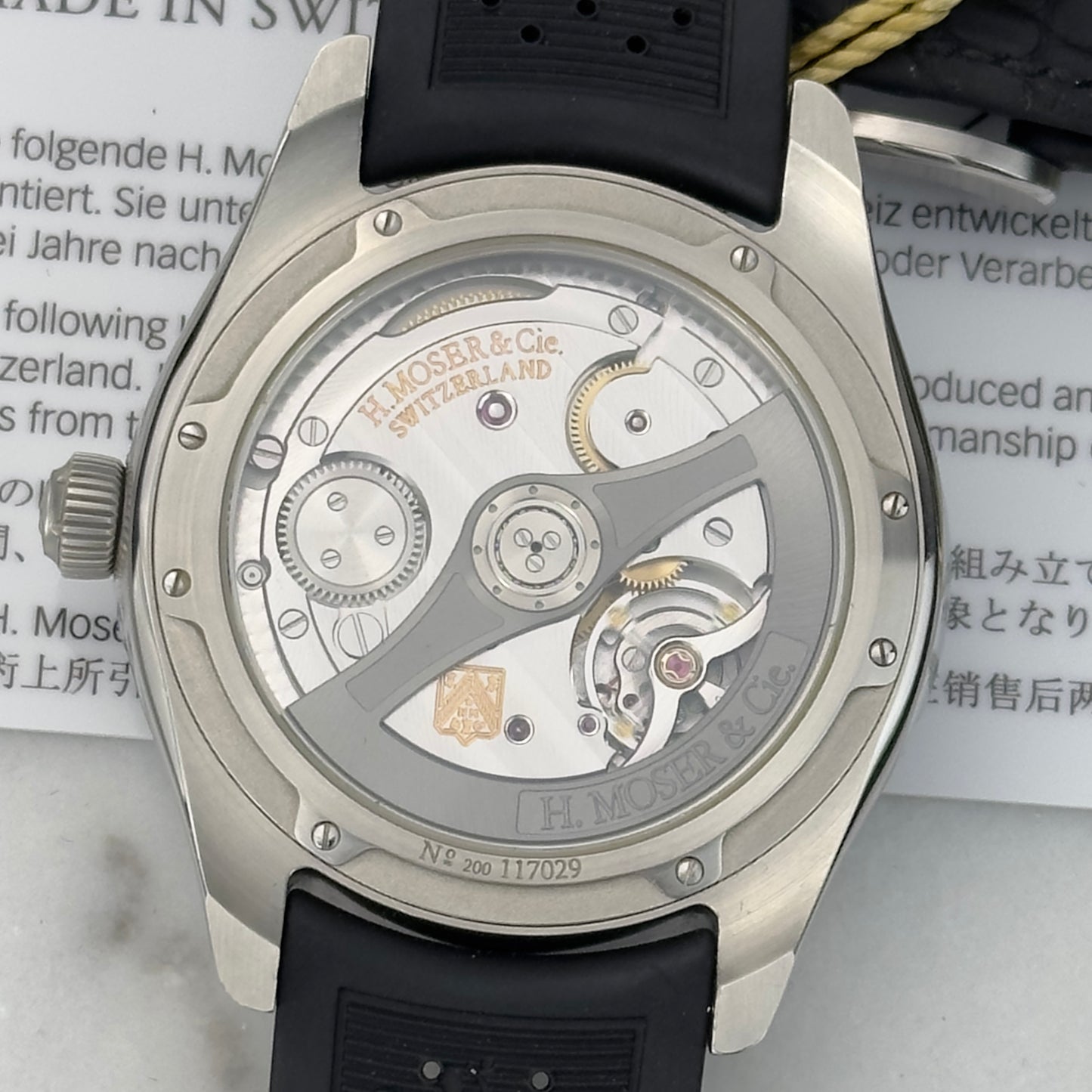2020 H. Moser & Cie Pioneer Center Seconds Midnight Blue | 3200-1200 | Full Set