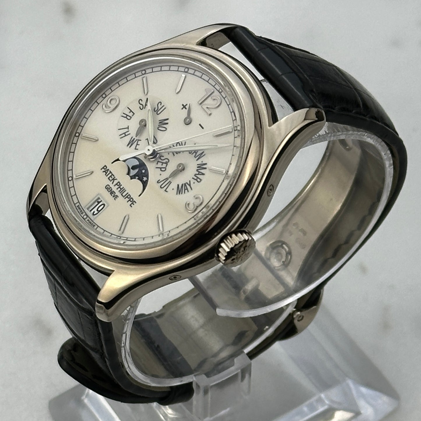 Patek Philippe Annual Calendar | 5146G-001
