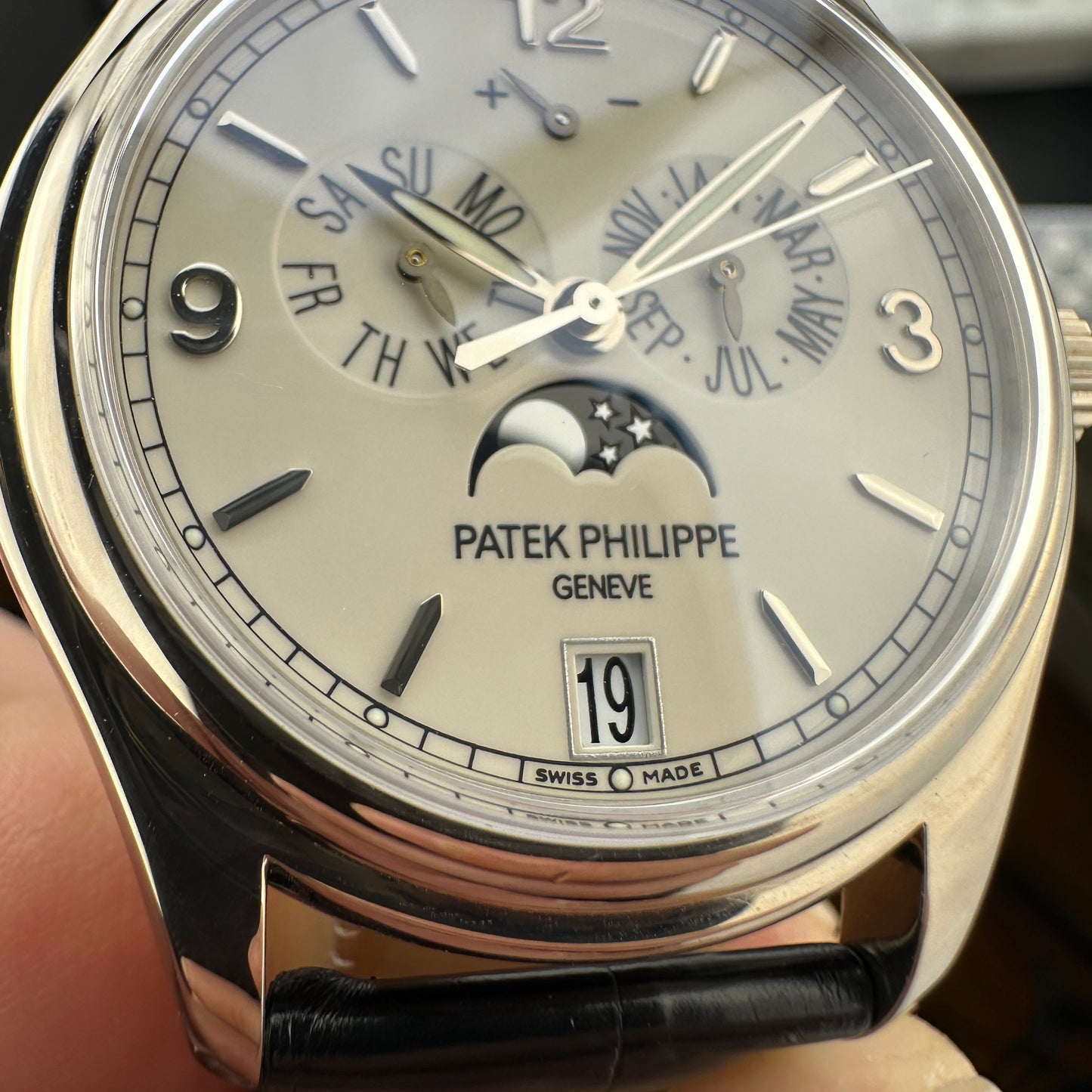 Patek Philippe Annual Calendar | 5146G-001