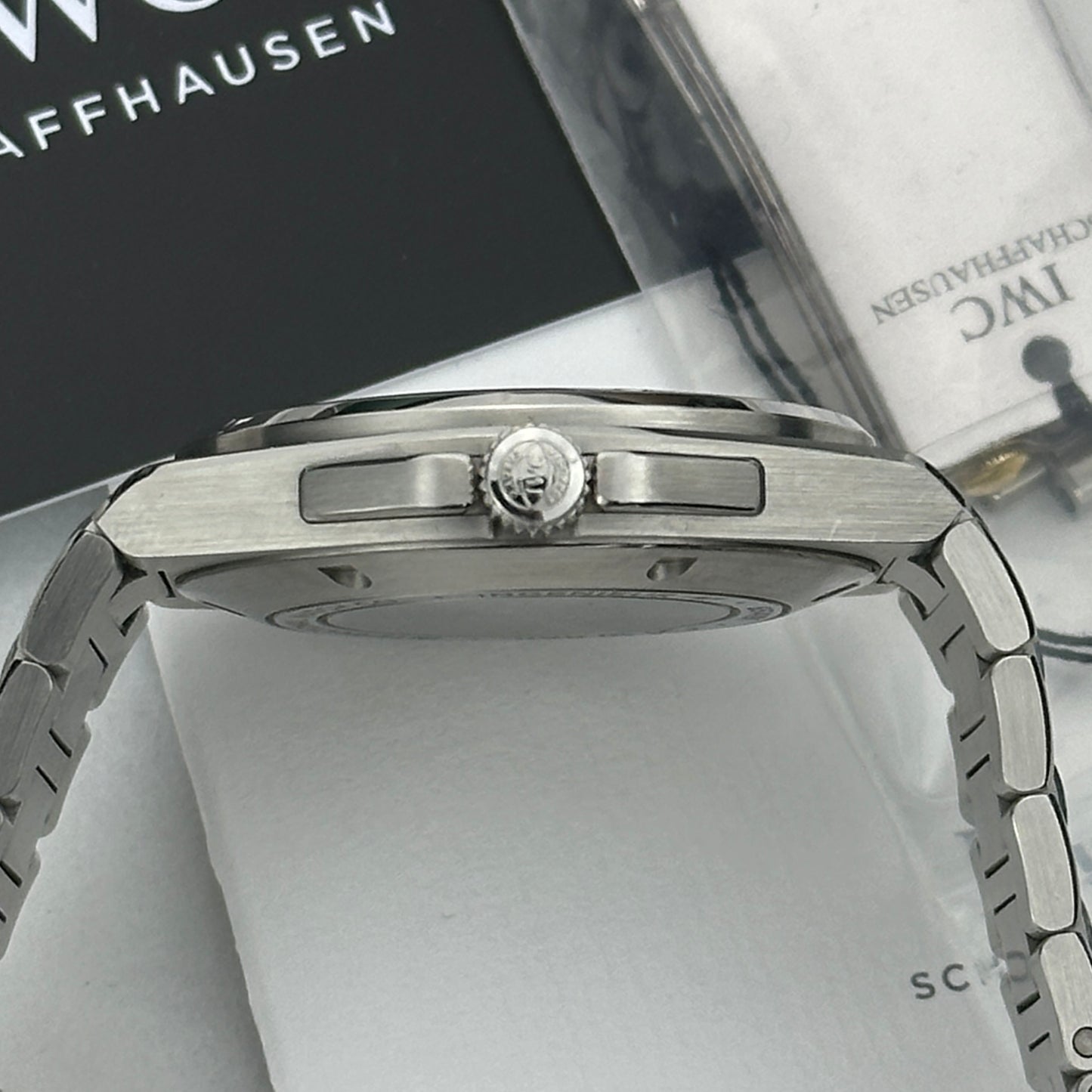 2024 IWC Ingenieur Black Dial | IW328901 | Full Set