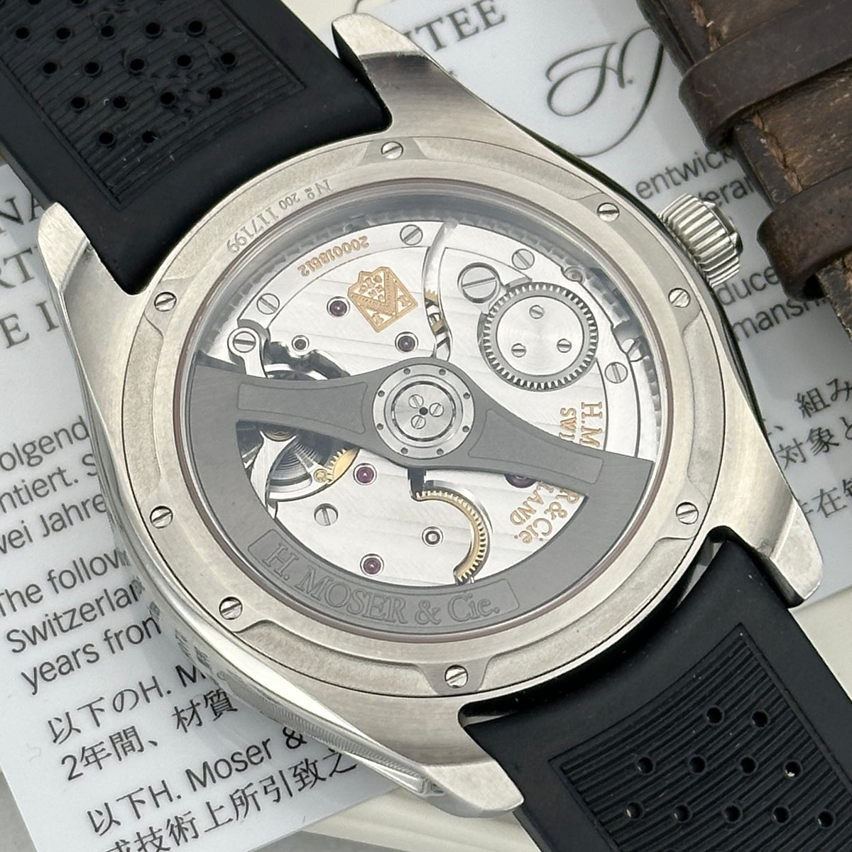 2019 H. Moser & Cie Pioneer Cosmic Green | 3200-1202 | Full Set + Leather Strap
