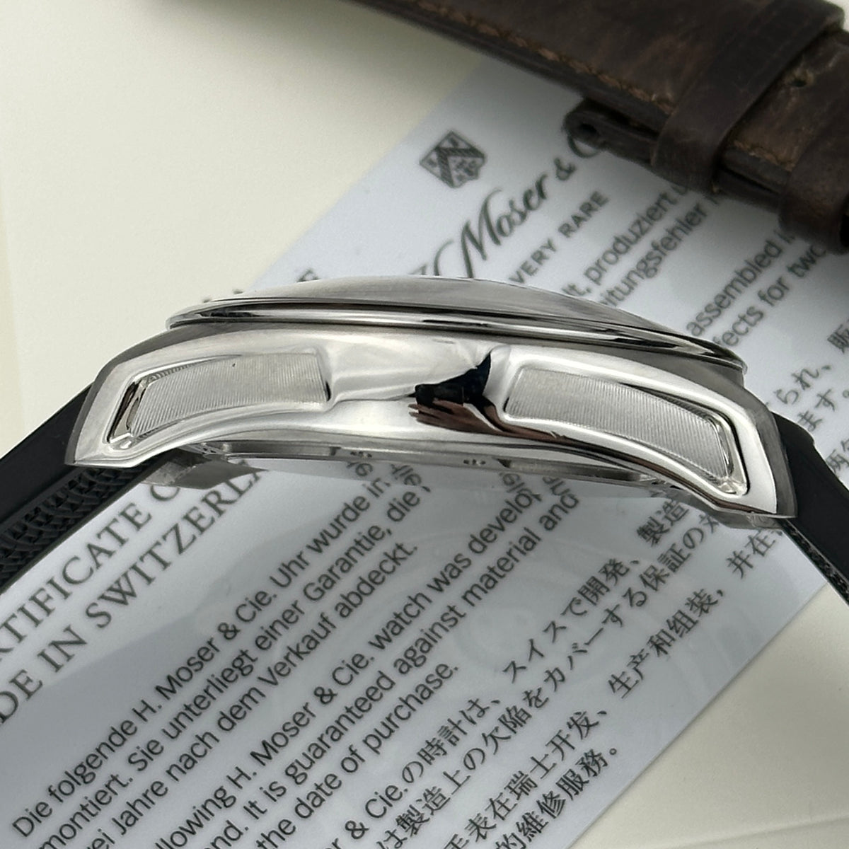 2019 H. Moser & Cie Pioneer Cosmic Green | 3200-1202 | Full Set + Leather Strap