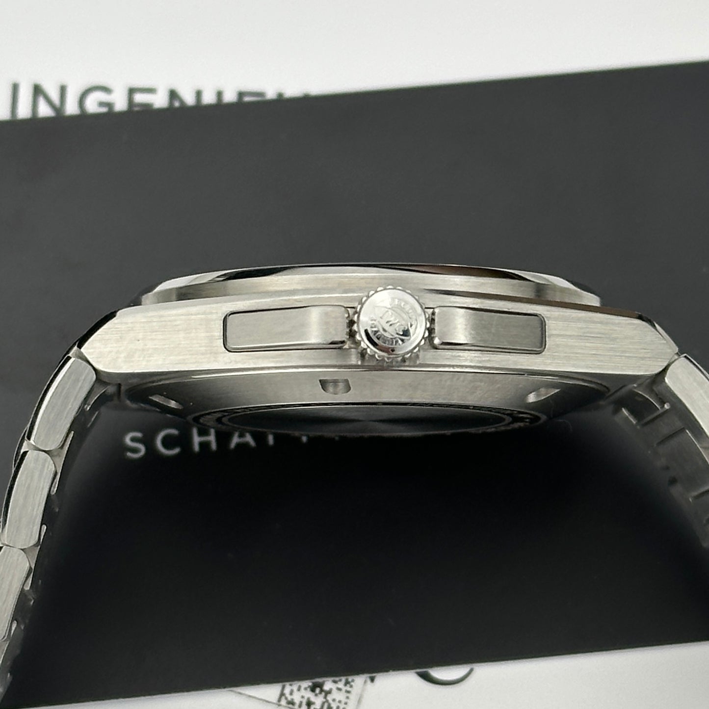 2025 IWC Ingenieur Black Dial | IW328901 | Full Set