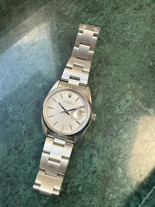 Rolex Oysterdate 6694 Silver Linen Dial